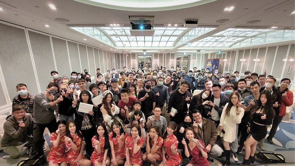 《魔灵召唤》于台北招待100名召唤师参予尾牙 将抽出iPad等多项大奖