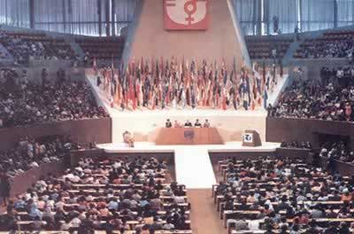 1975年6月19日，首次世界妇女大会在墨西哥召开