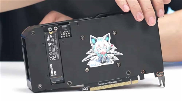 《华硕RTX 4060 Ti神卡》全球首发：能扩展M.2 SSD