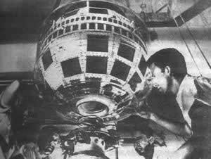 1962年7月11日，人造卫星首次播送全球电视