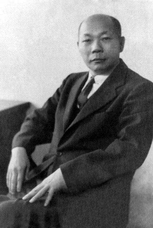 侯氏制碱法创始人侯德榜于1890年8月9日生于福建闽侯