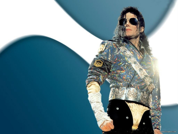 美国著名流行音乐歌手、作曲家、舞蹈家迈克尔·杰克逊出生于1958年8月29日