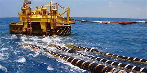 2000年9月14日，亚欧海底光缆全线开通