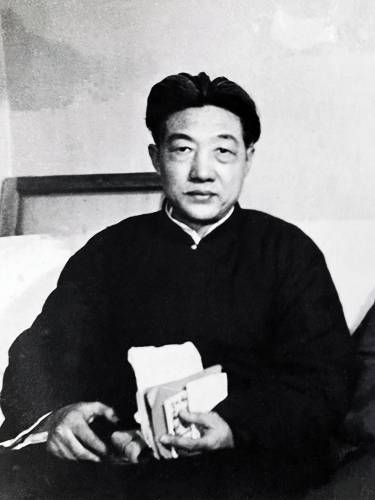 1953年9月26日，徐悲鸿在北京逝世