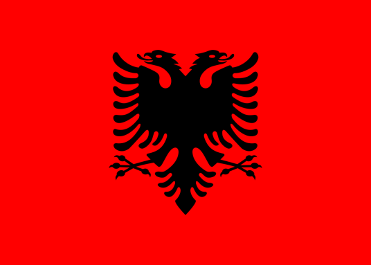 1949年11月23日，我国与阿尔巴尼亚建交