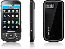 三星于2009年4月27日推出了第一款安卓系统的手机Galaxy i7500